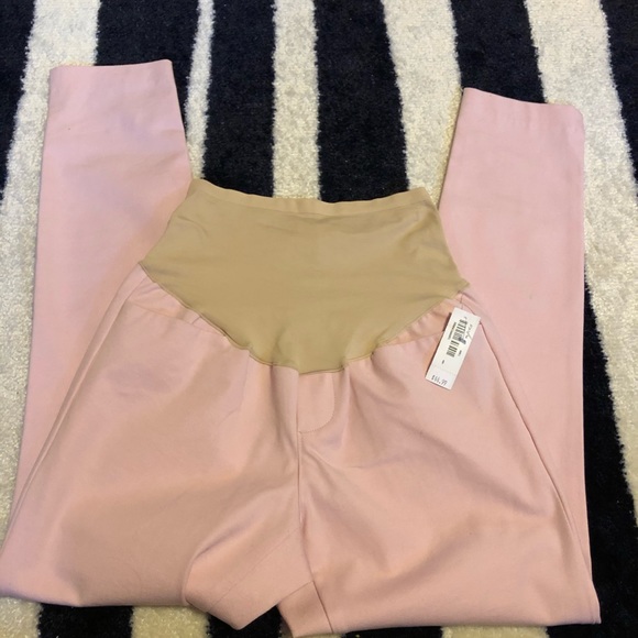 Old Navy Pants - NWT Rose Gold Maternity Pixie Pants